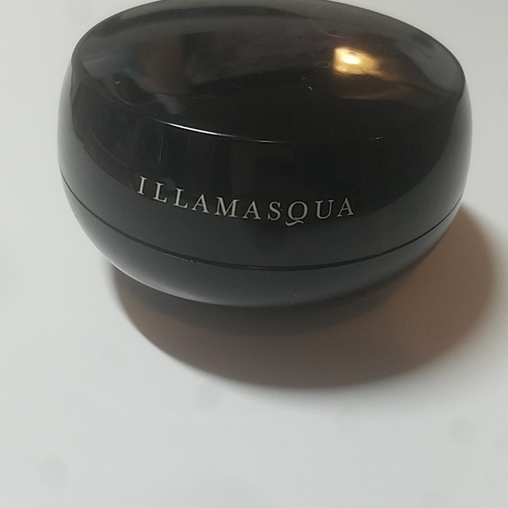 Illamasqua hydro veil primer